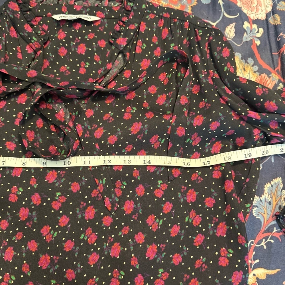 Veronica Beard Louama Tie Neck Dark Floral Blouse size 2 - Picture 12 of 14
